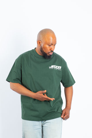 Jaza Oversized Unisex T-Shirt Born to be Rich Edition in Grün/Weiß